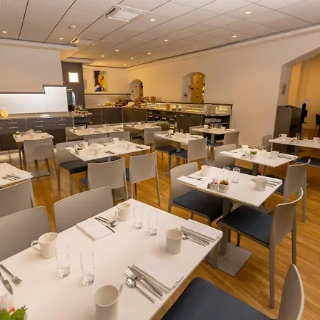 Hotell Mediterranee 3*