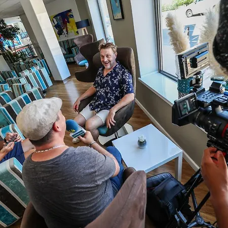 Отель Mediterranee Кальви