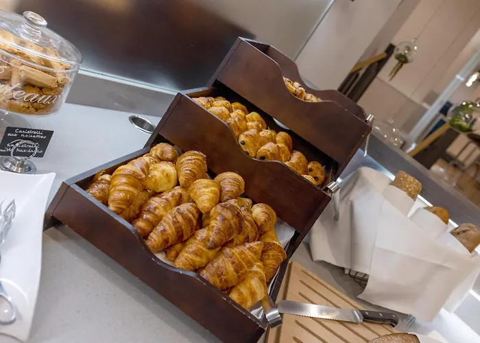 Mediterranee Hotell Calvi (Corsica)