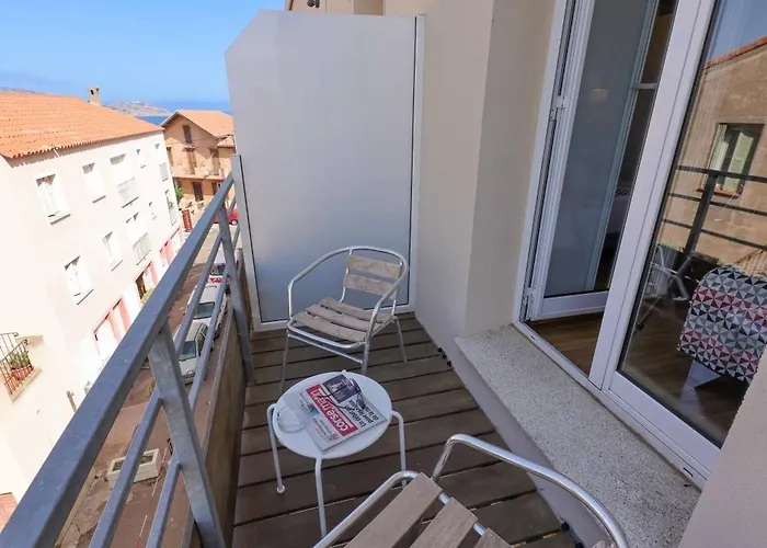 Mediterranee 3* Calvi (Corsica)