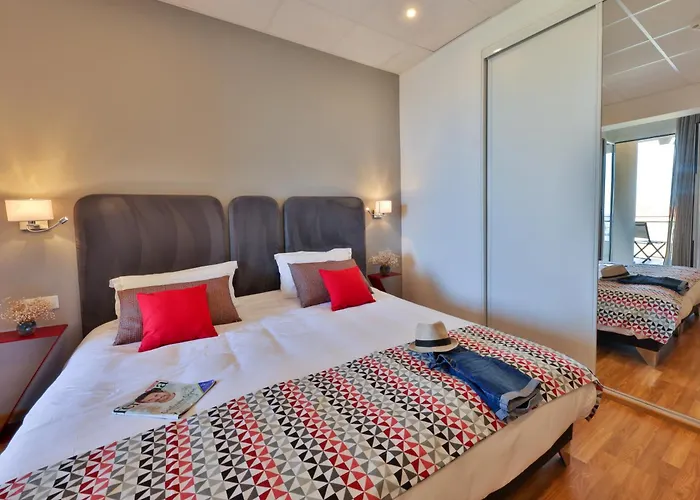 Mediterranee Hotell 3*