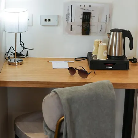 Mediterranee Hotel 3*