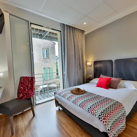 Hotel Méditerranée Calvi (Corsica)