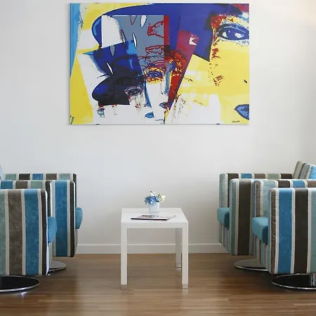 Hotel Mediterranee 3*