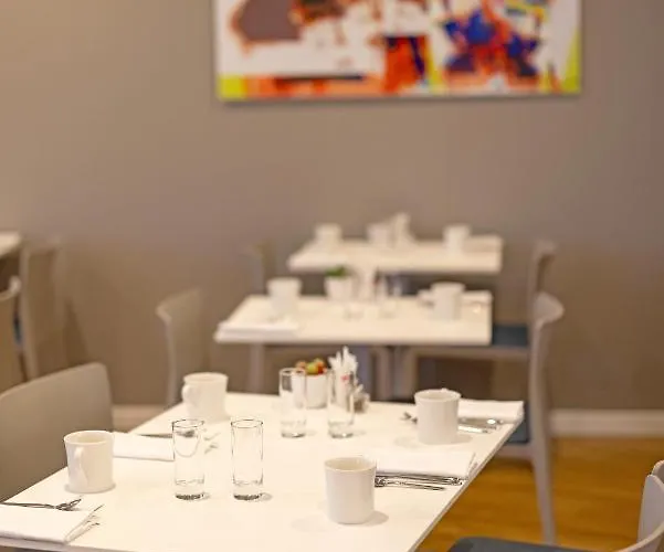 Mediterranee Hotel Calvi (Corsica)