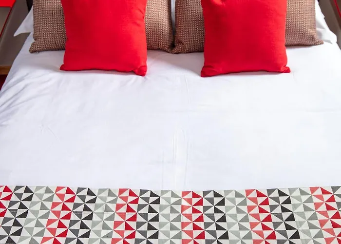 Hotel Mediterranee Calvi (Corsica)