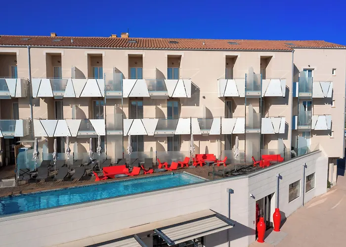 Mediterranee 3* Calvi (Corsica)